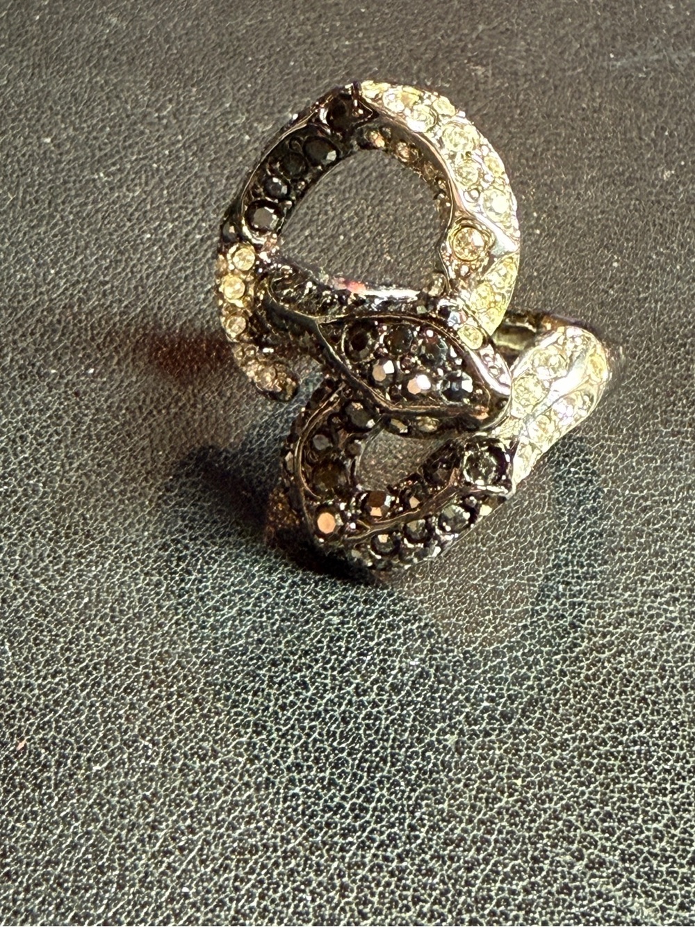 90s KJL Kenneth Jay Lane Black Clear Coil Snake Rhinestone Gunmetal Ring Sz 9.5